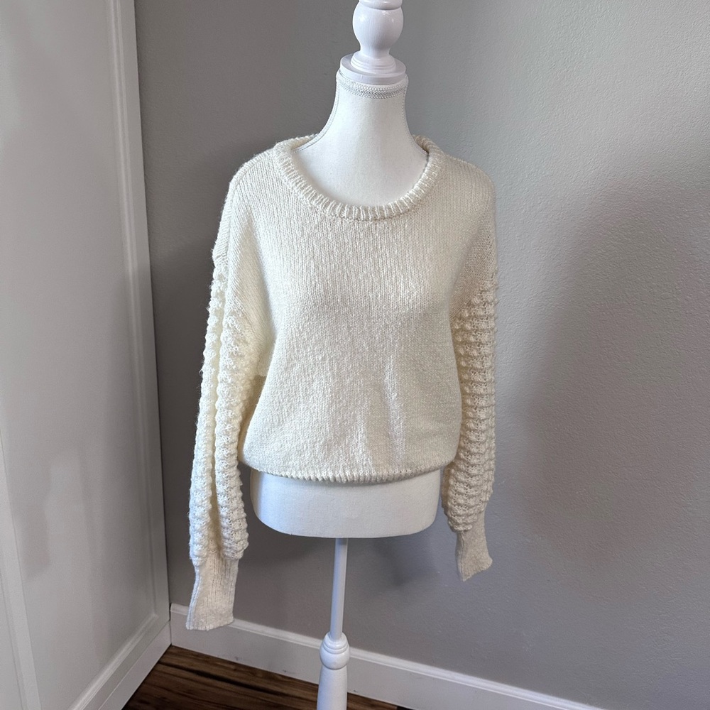 Melrose and Market Cream Textured Sweater